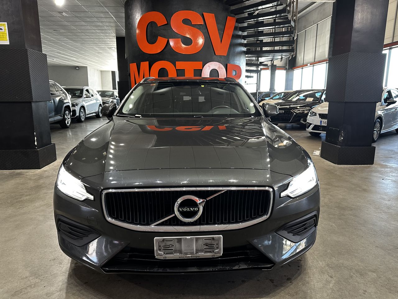 volvo v60 2021 / foto grande (3)