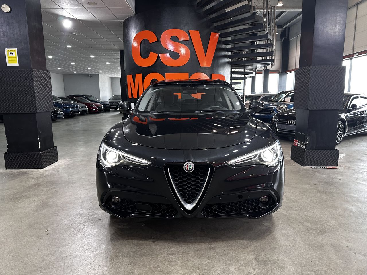 alfa romeo stelvio 2018 / foto grande (3)