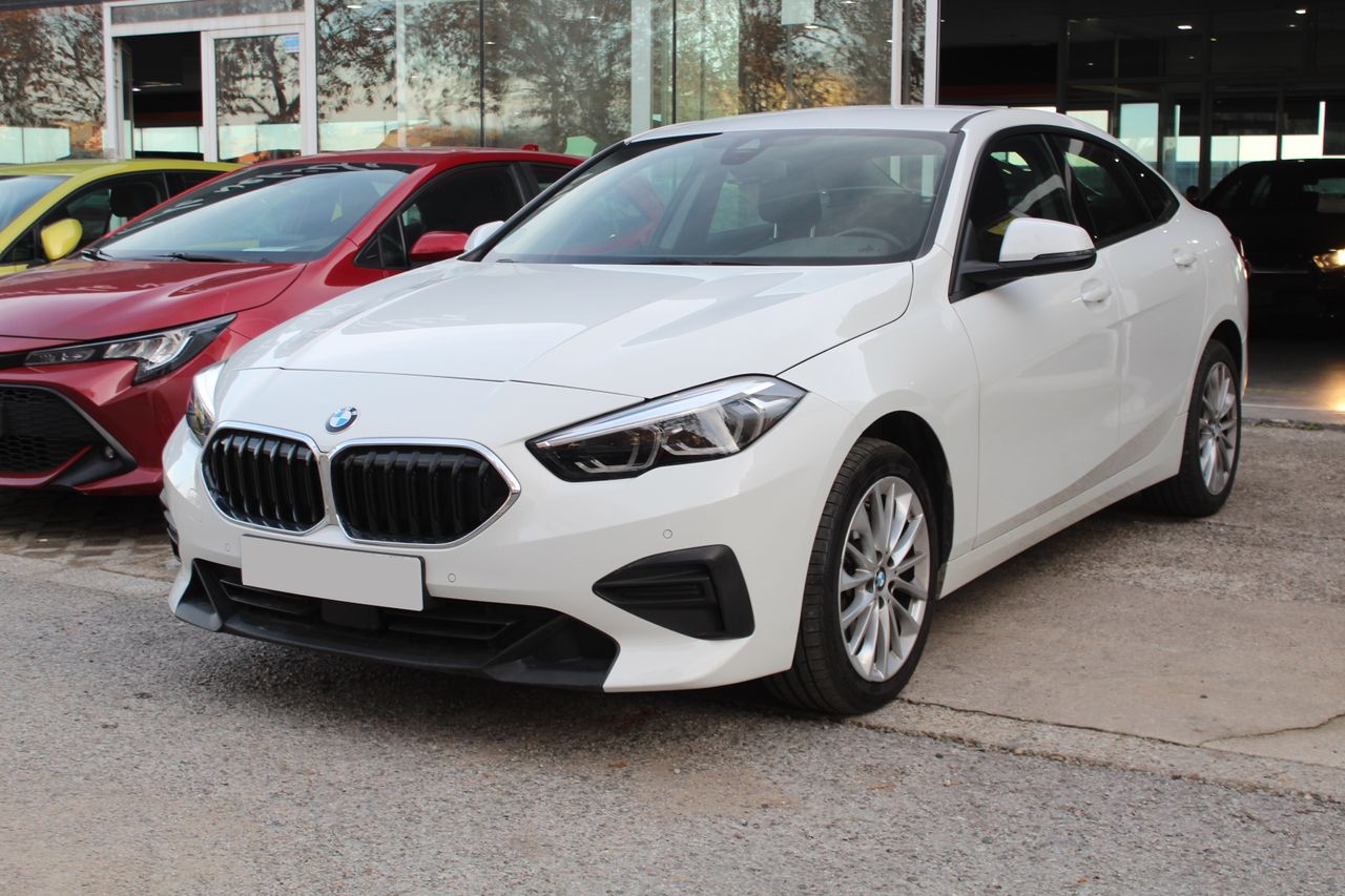 Foto bmw serie 2 2023 /