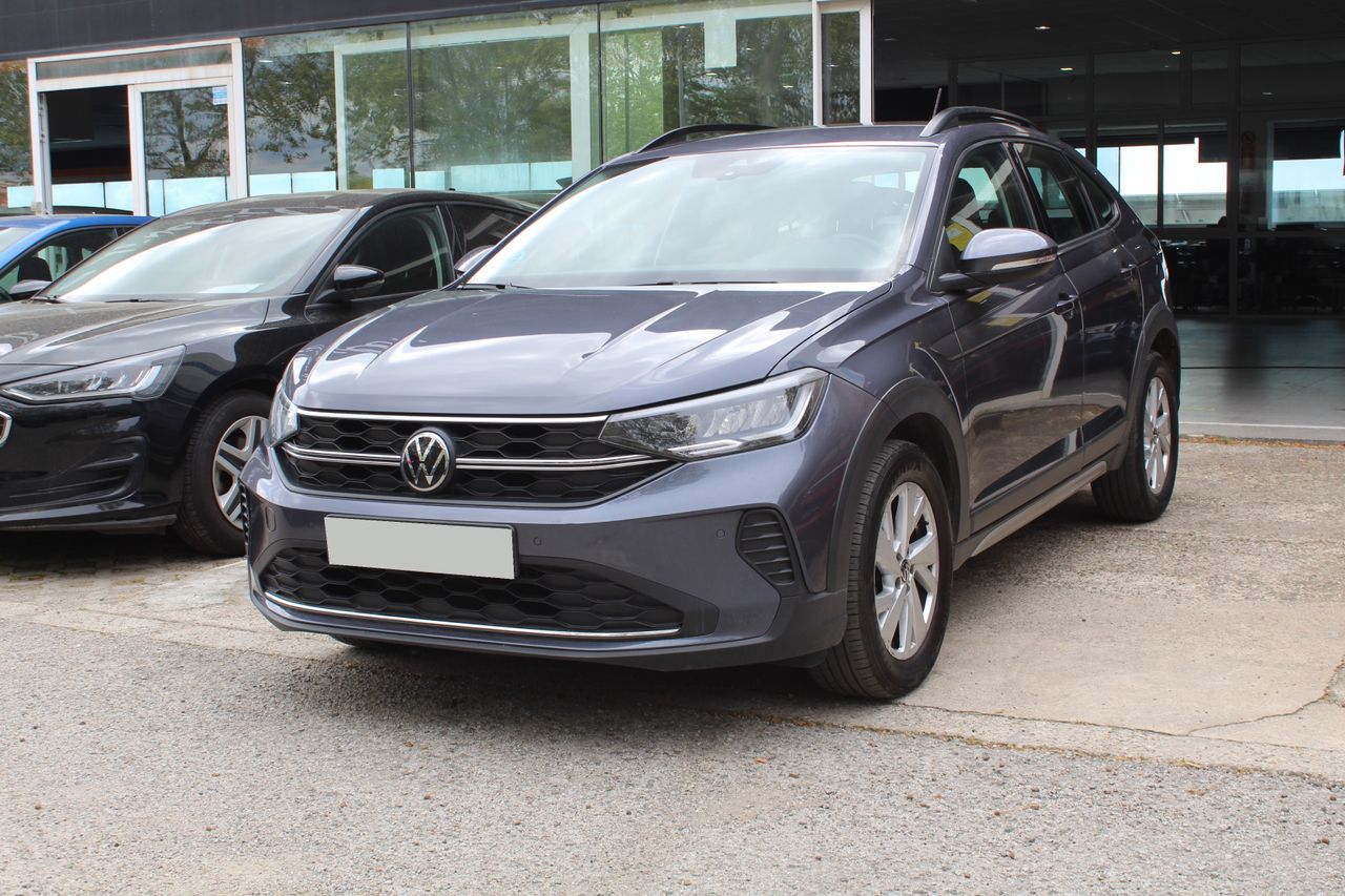 Foto volkswagen taigo 2023 /