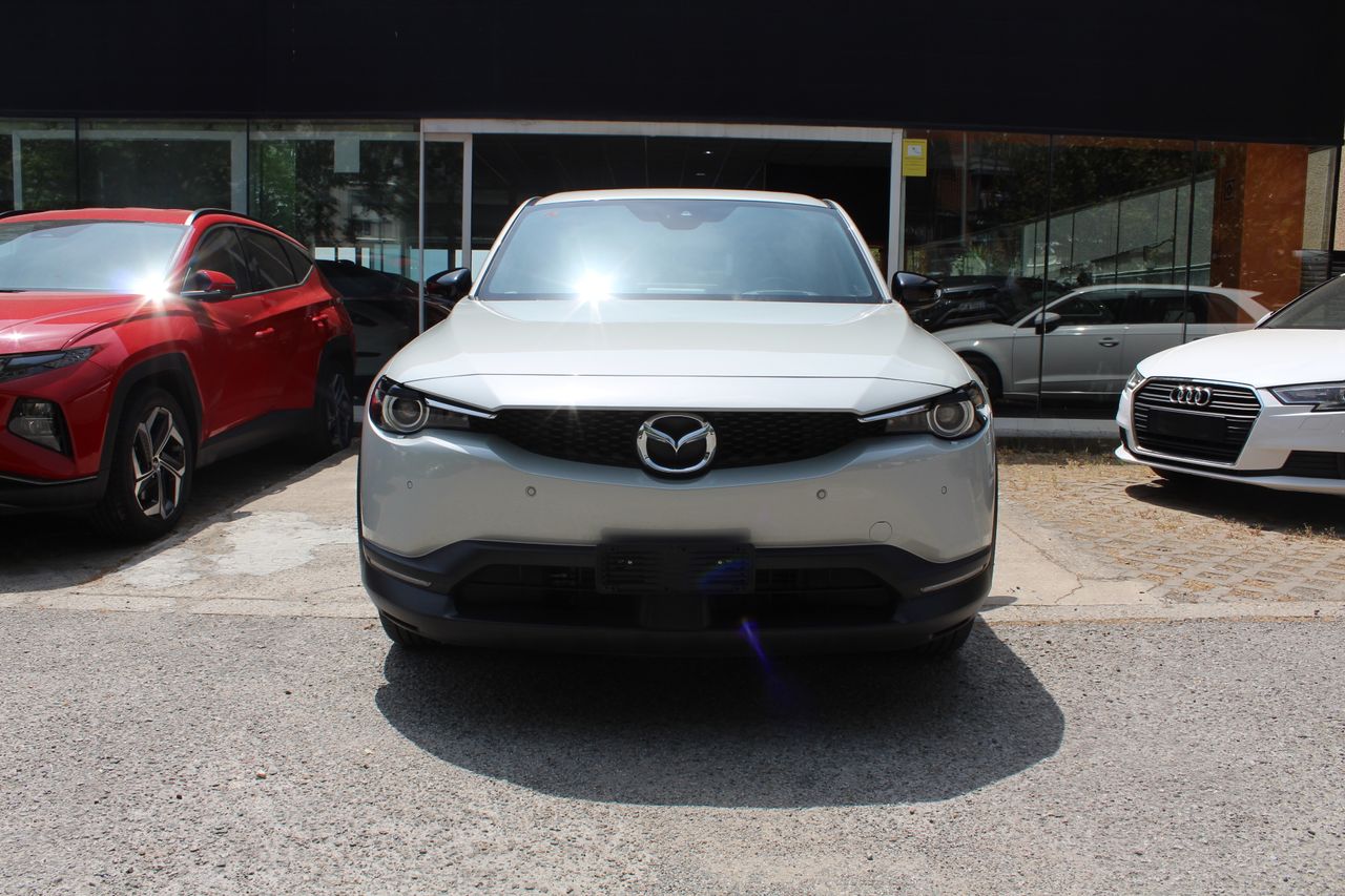 mazda mx-30 2022 / foto grande (3)