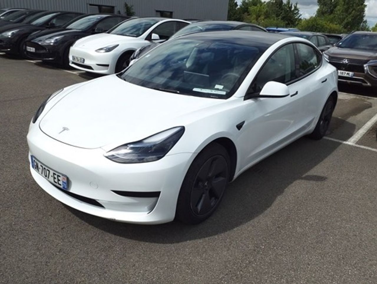 tesla model 3 2023 /