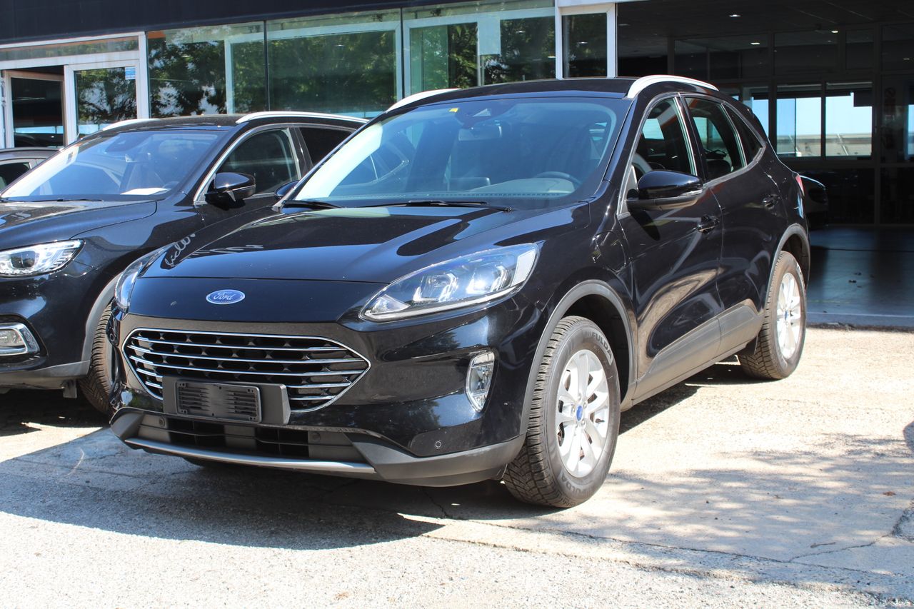 ford kuga 2022 /