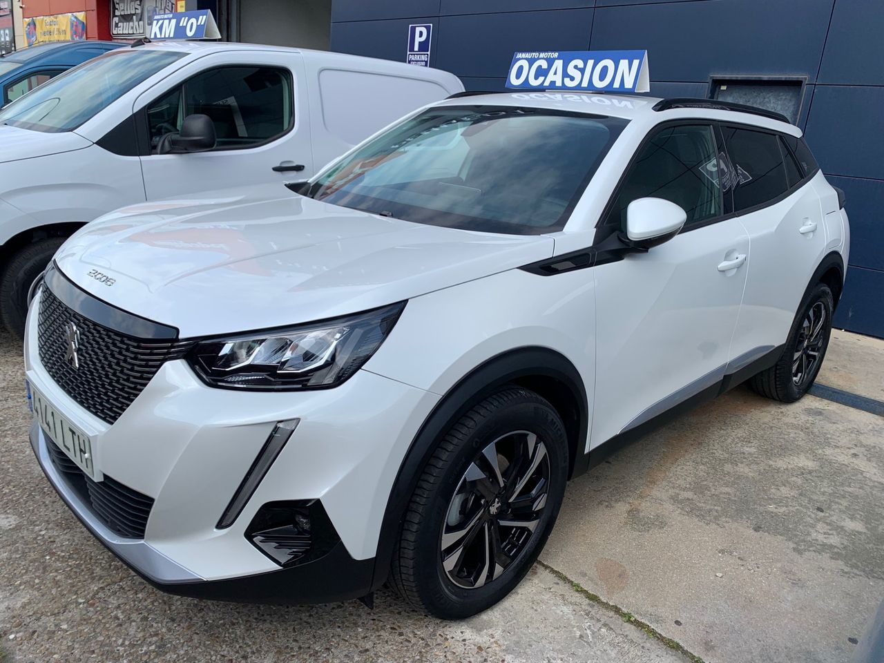 Foto peugeot 2008 allure pack puretech 130 eat8