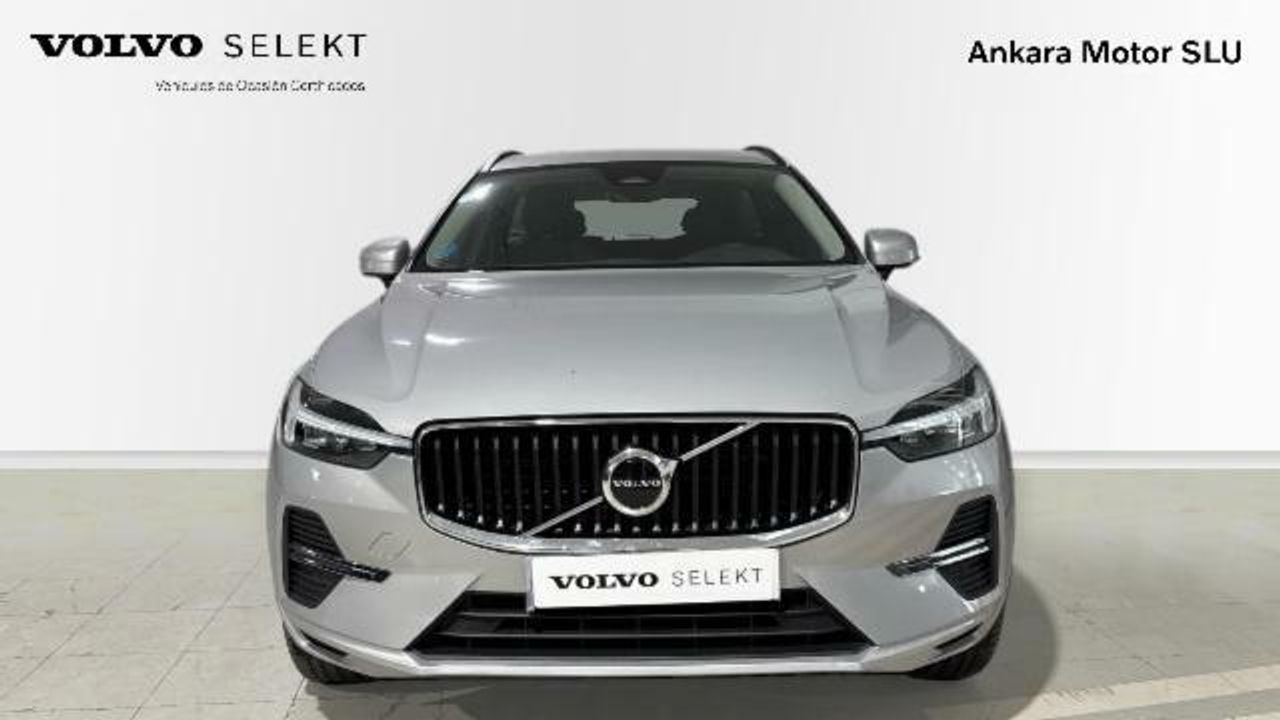 volvo xc60 2023 / foto grande (3)