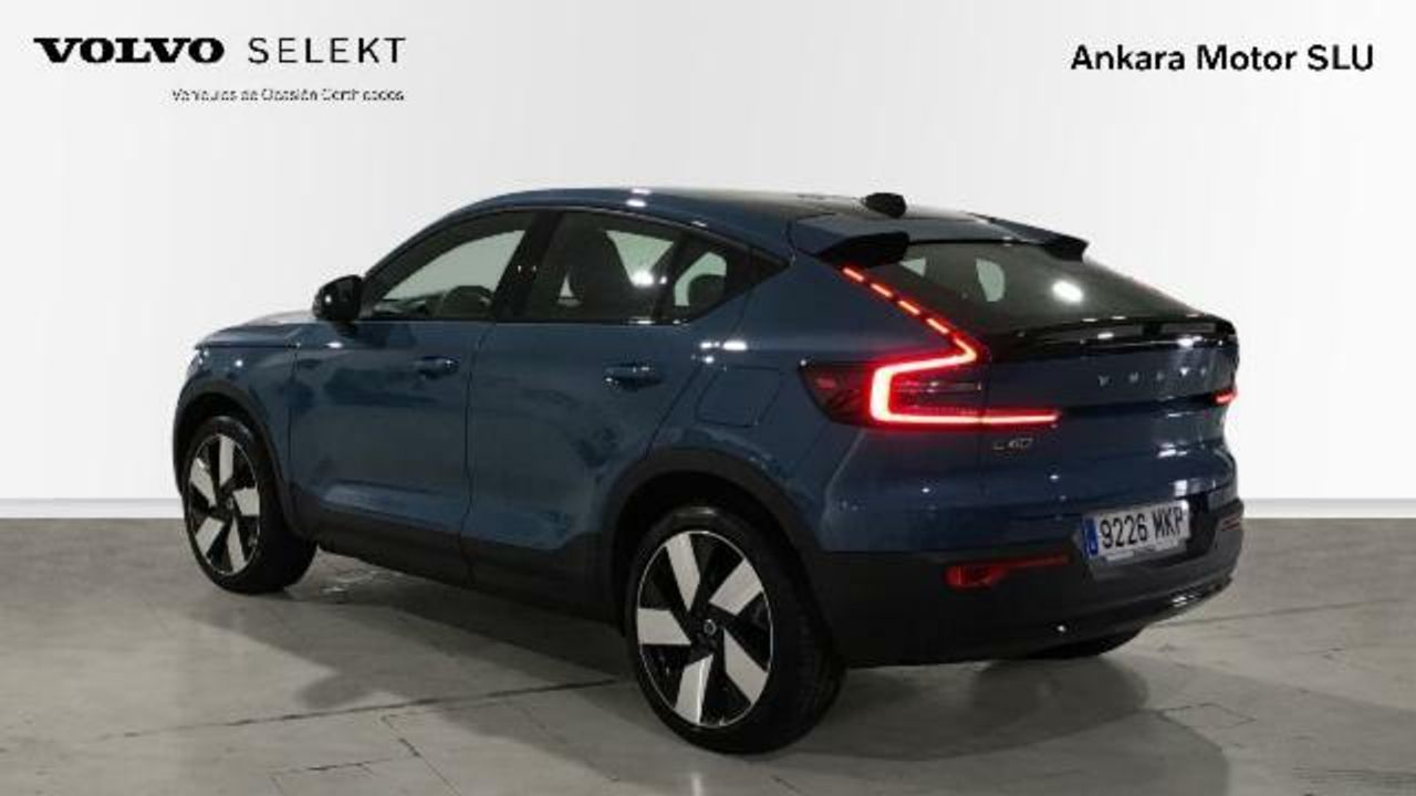 volvo c40 2023 / foto grande (2)