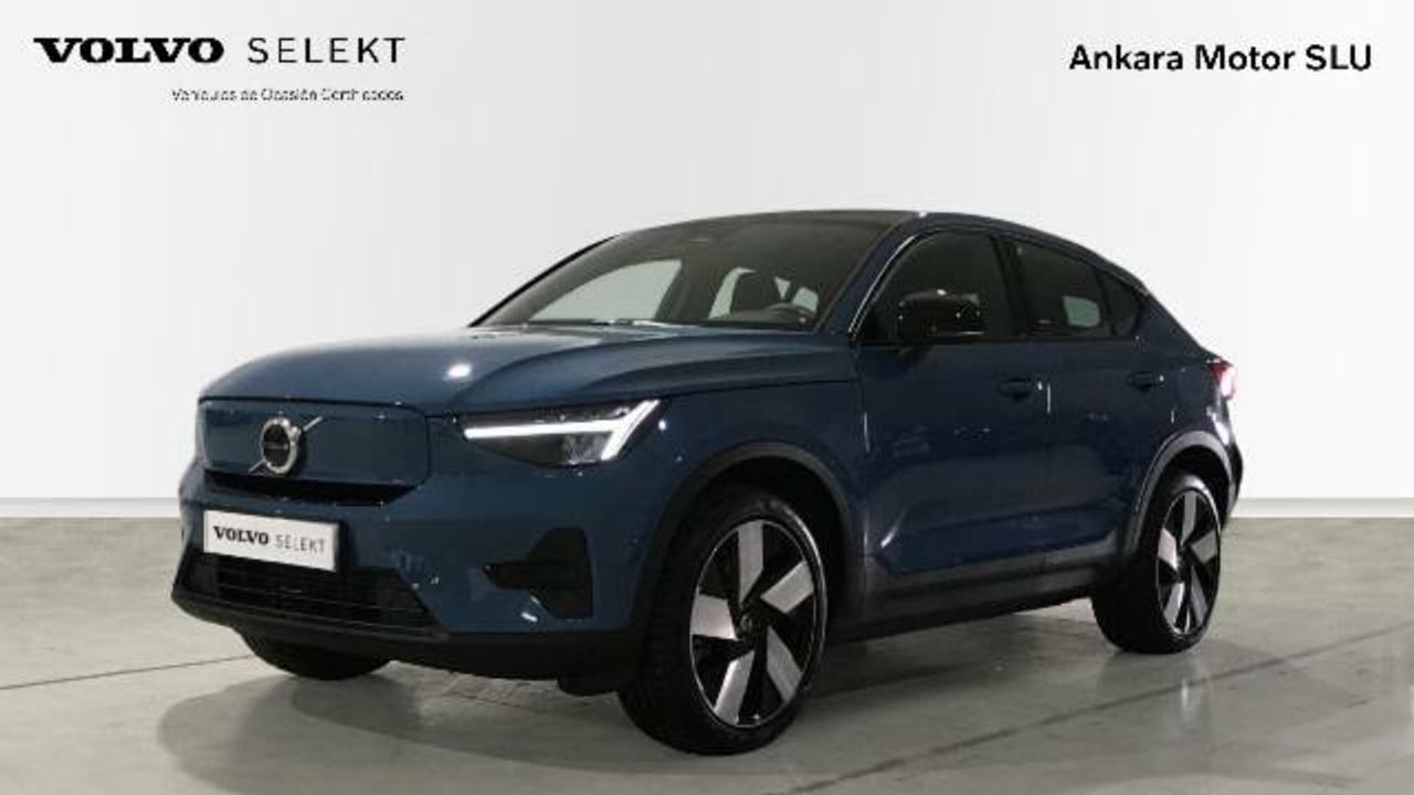 Volvo xc60 con cambio de 8 marchas  de segunda mano - volvo c40 2023 /