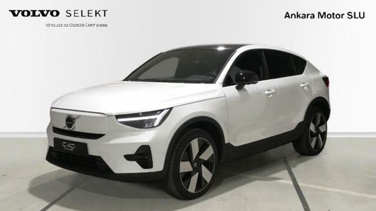 volvo c40 2023 /