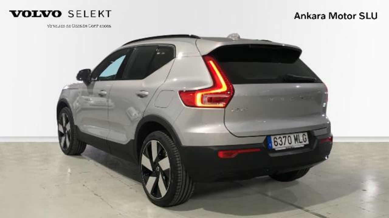volvo xc40 2023 / foto grande (2)