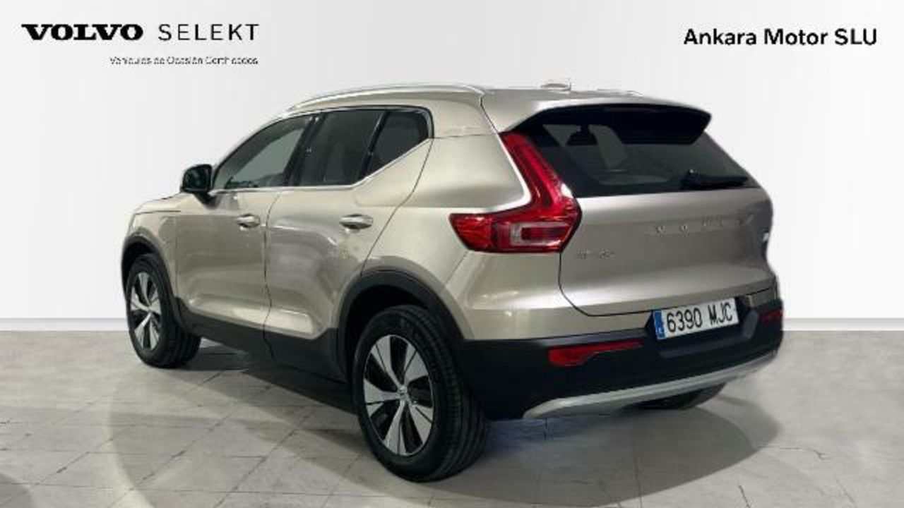 volvo xc40 2023 / foto grande (2)