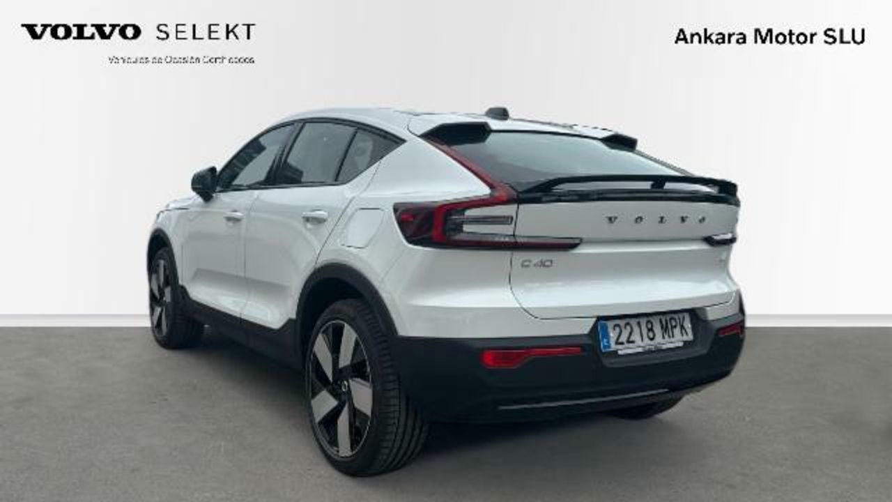 volvo c40 2024 / foto grande (2)