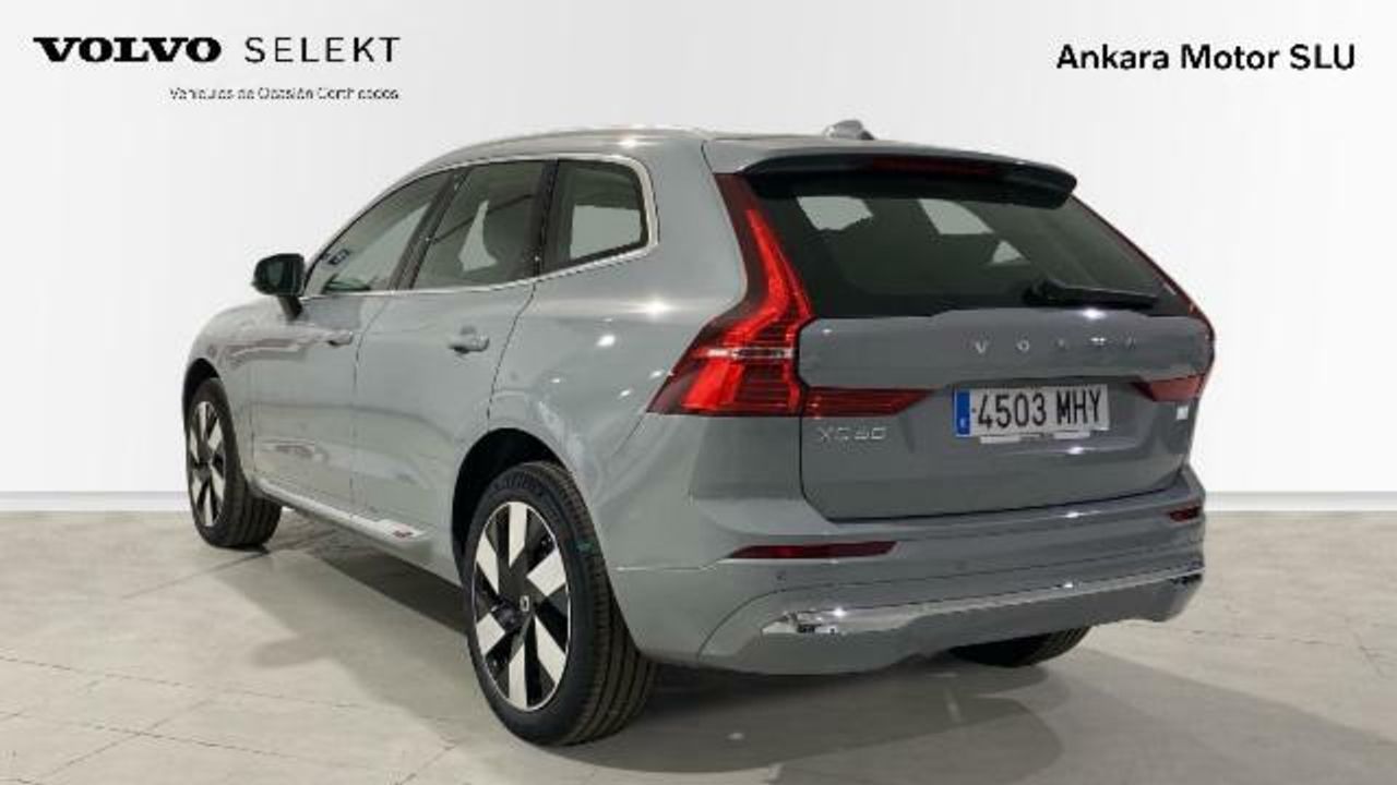 volvo xc60 2023 / foto grande (2)