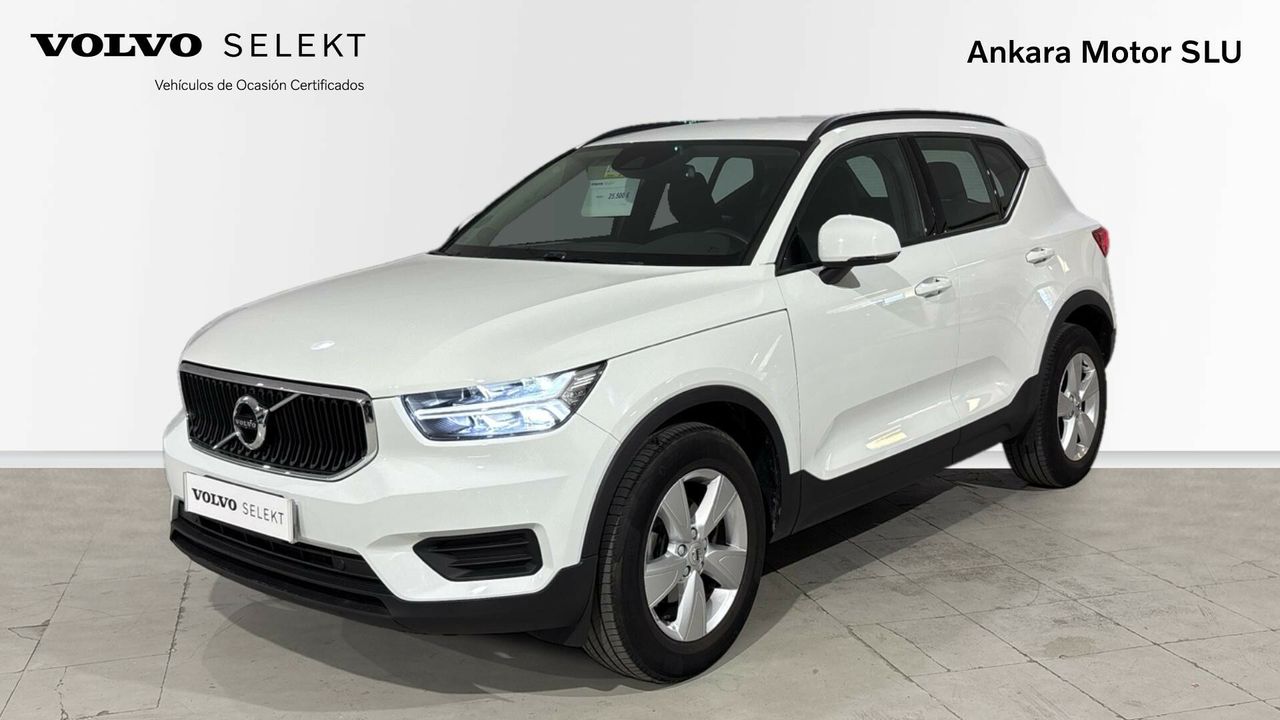 volvo xc40 2020 /