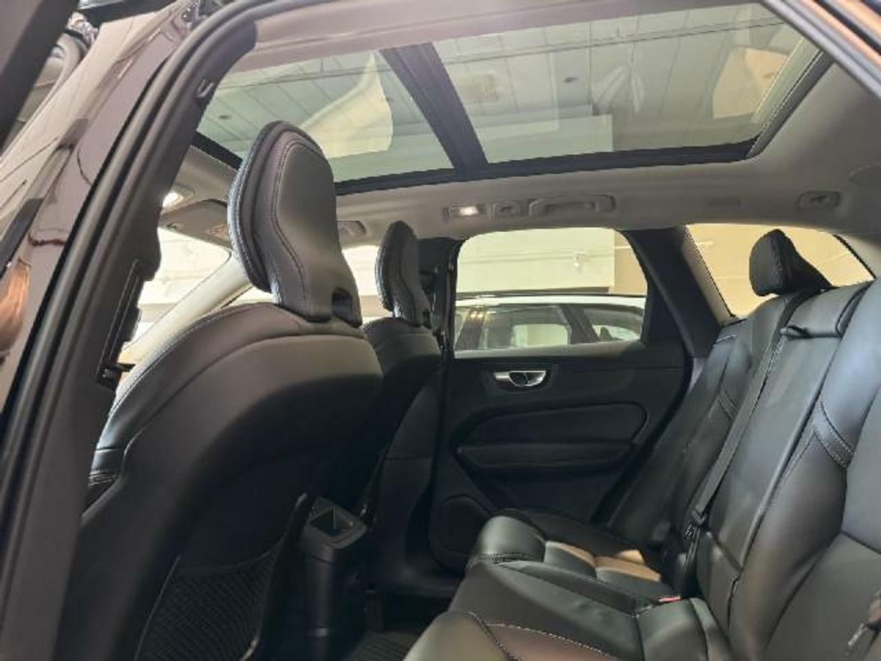 volvo xc60 2023 / foto grande (2)