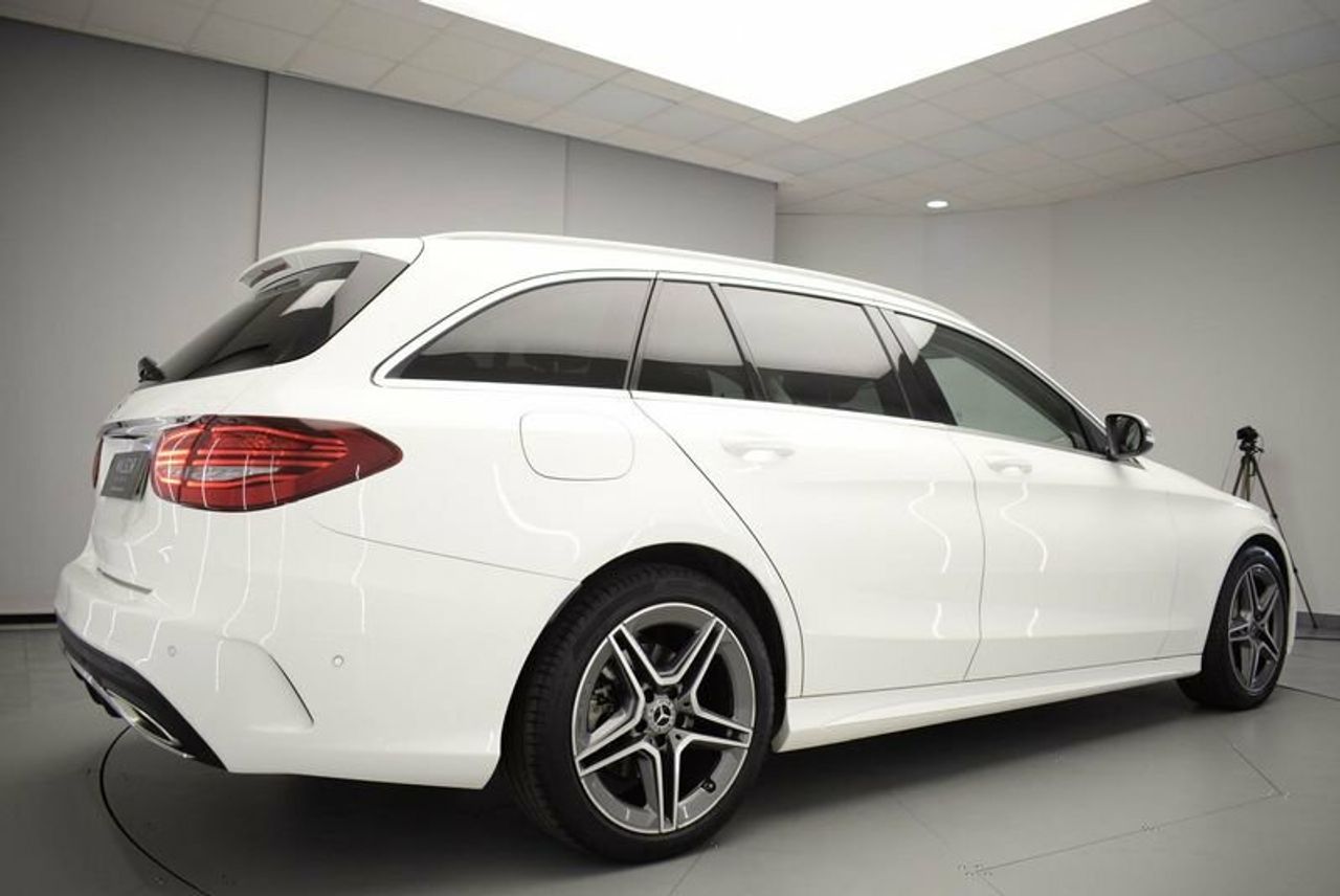 mercedes clase c 2019 / foto grande (3)