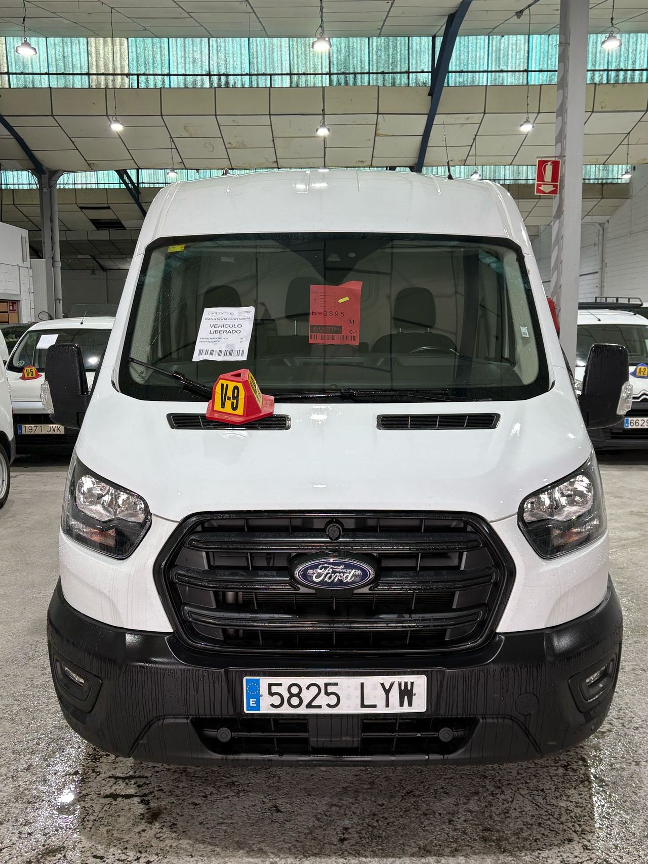 Foto ford transit 2022 /
