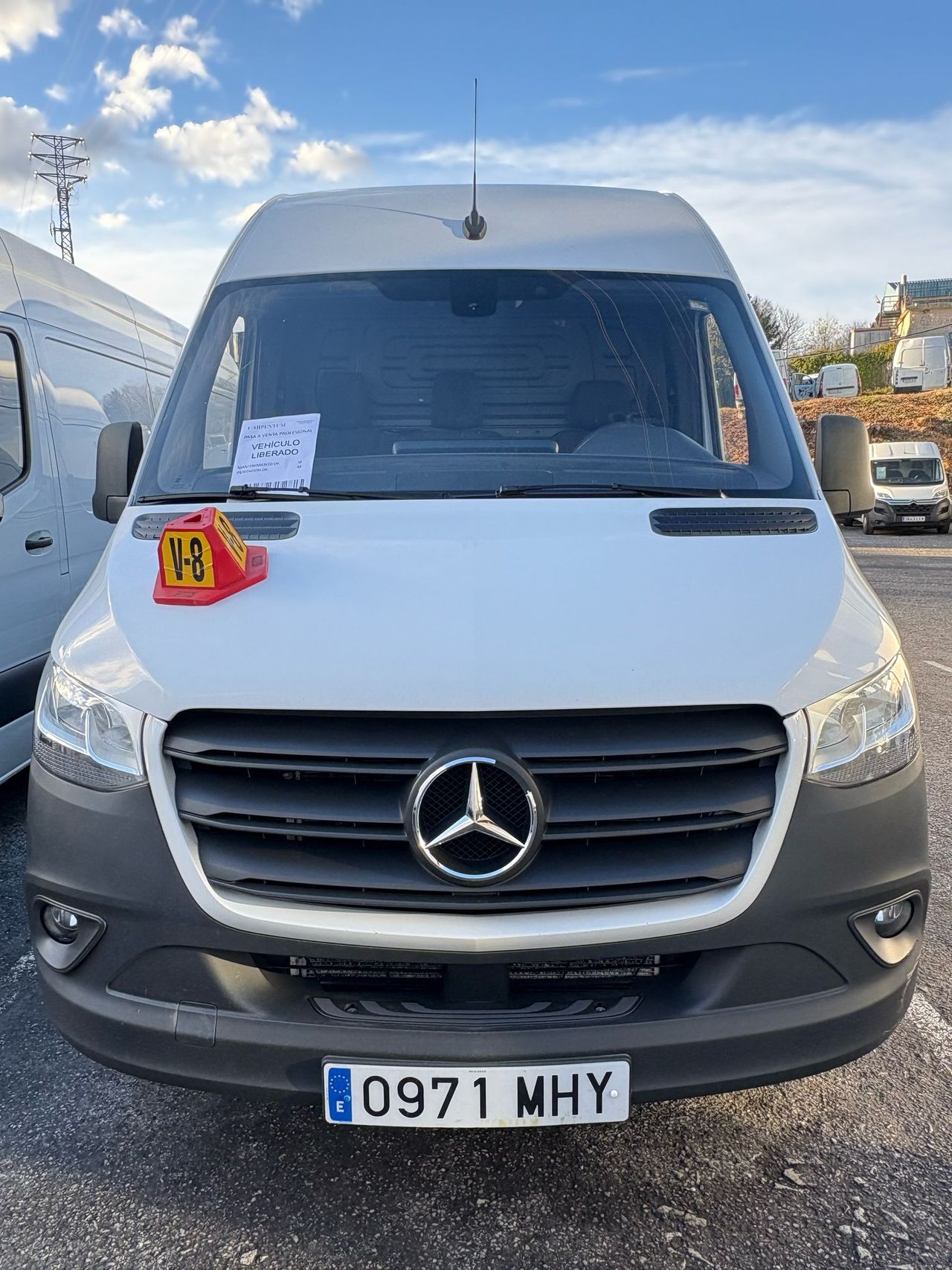 Foto mercedes sprinter 2023 /