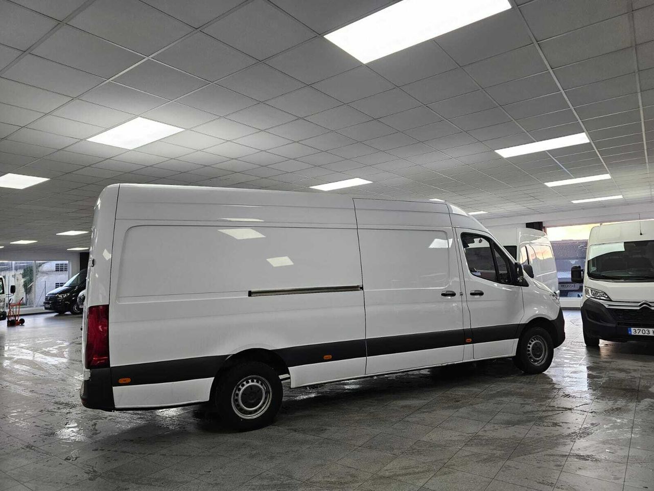 mercedes sprinter 2023 / foto grande (3)