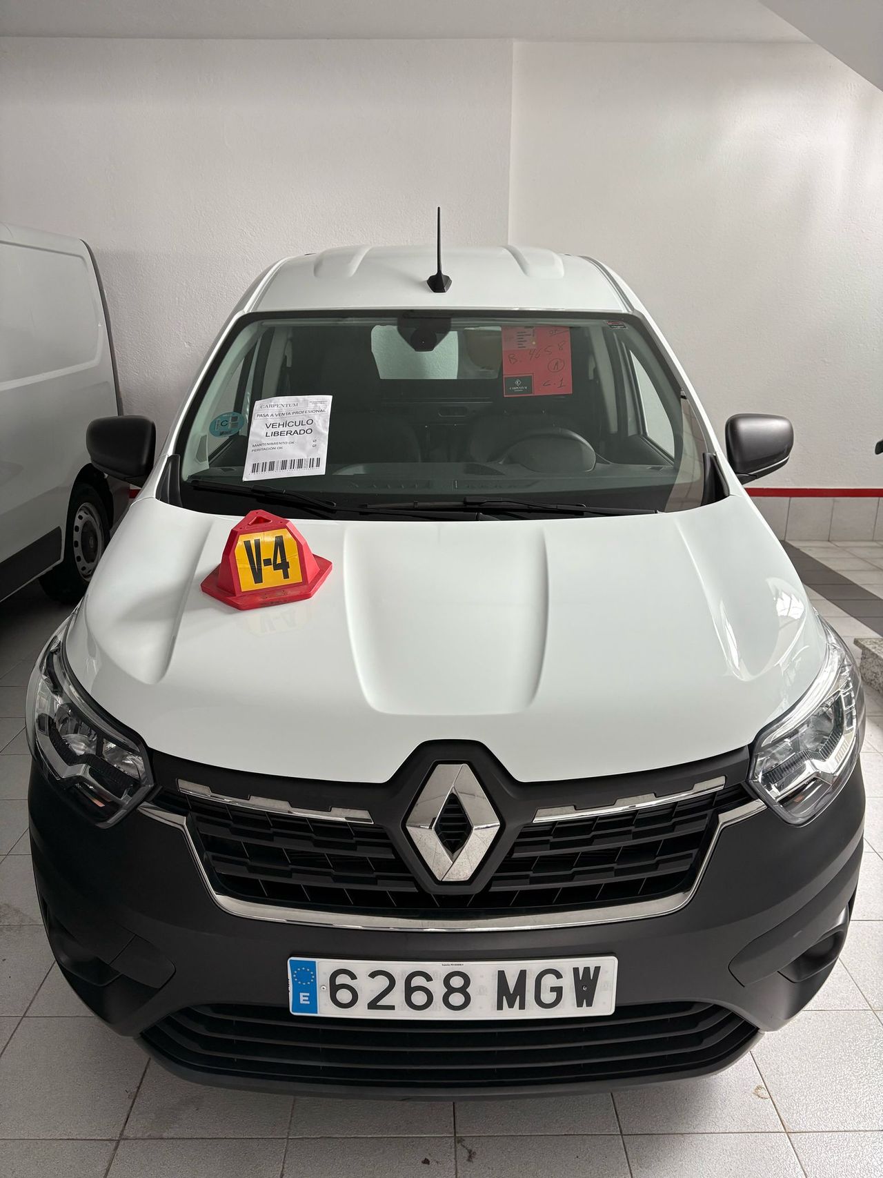 Foto renault express 2023 /