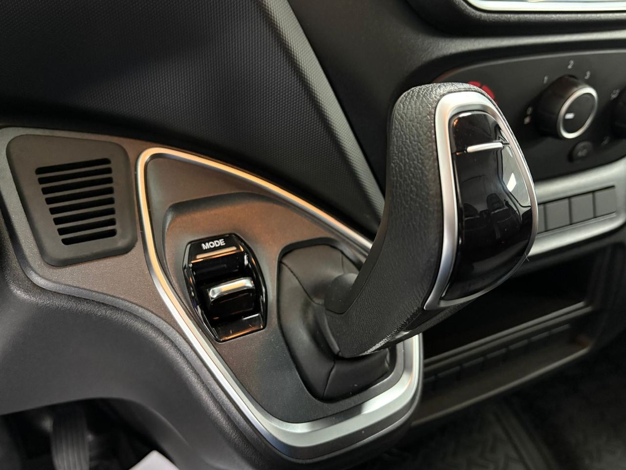 Iveco Daily 35 -160 HI-MATIC - foto 58