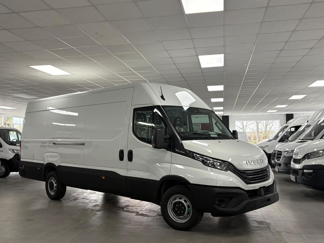 Iveco Daily 35 -160 HI-MATIC - foto 29