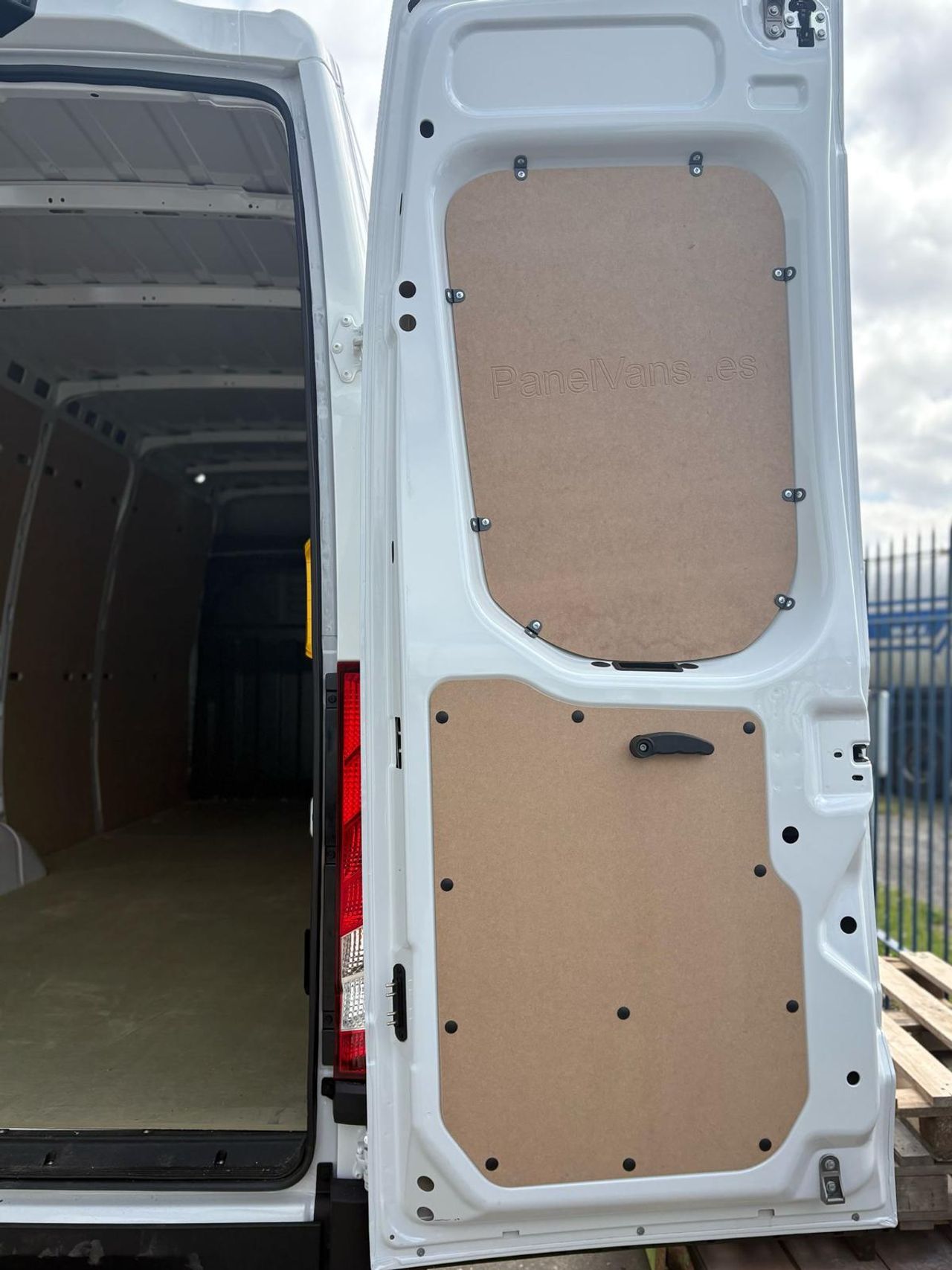 Iveco Daily 35 -160 HI-MATIC - foto 22