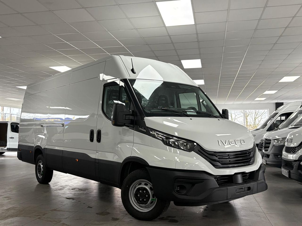 Iveco Daily 35 -160 HI-MATIC - foto 33