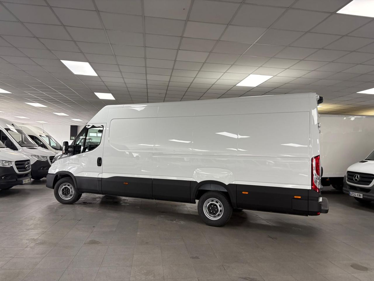 Iveco Daily 35 -160 HI-MATIC - foto 20