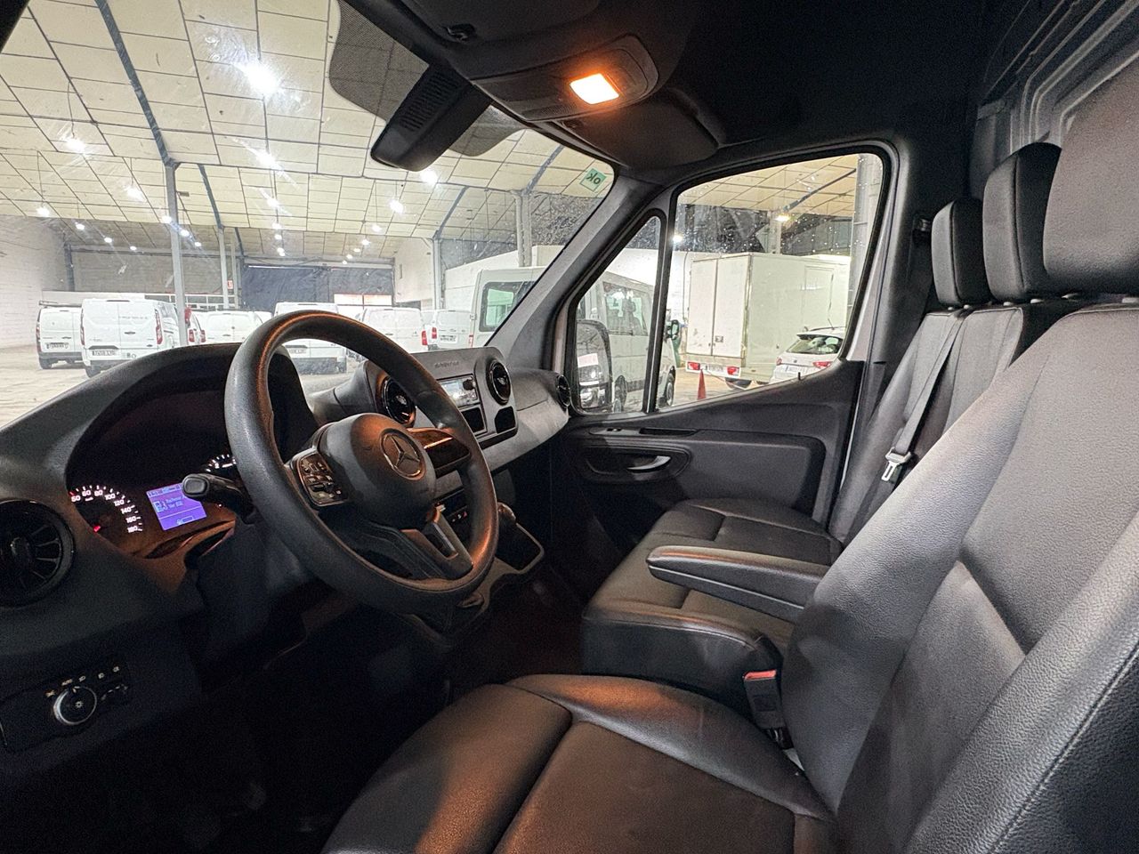mercedes sprinter 2023 / foto grande (3)
