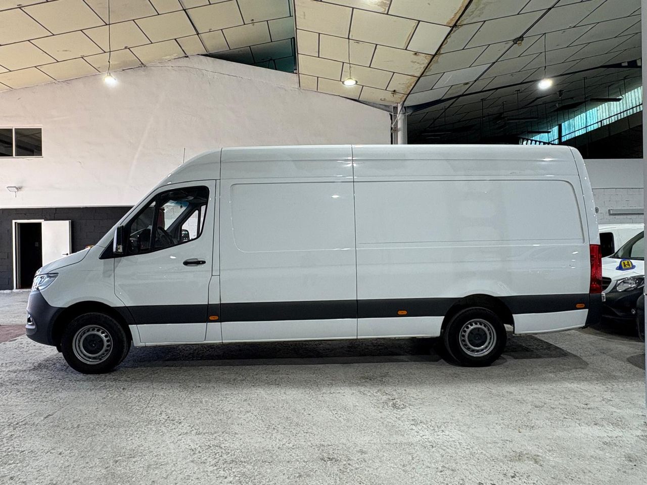 mercedes sprinter 2024 / foto grande (3)