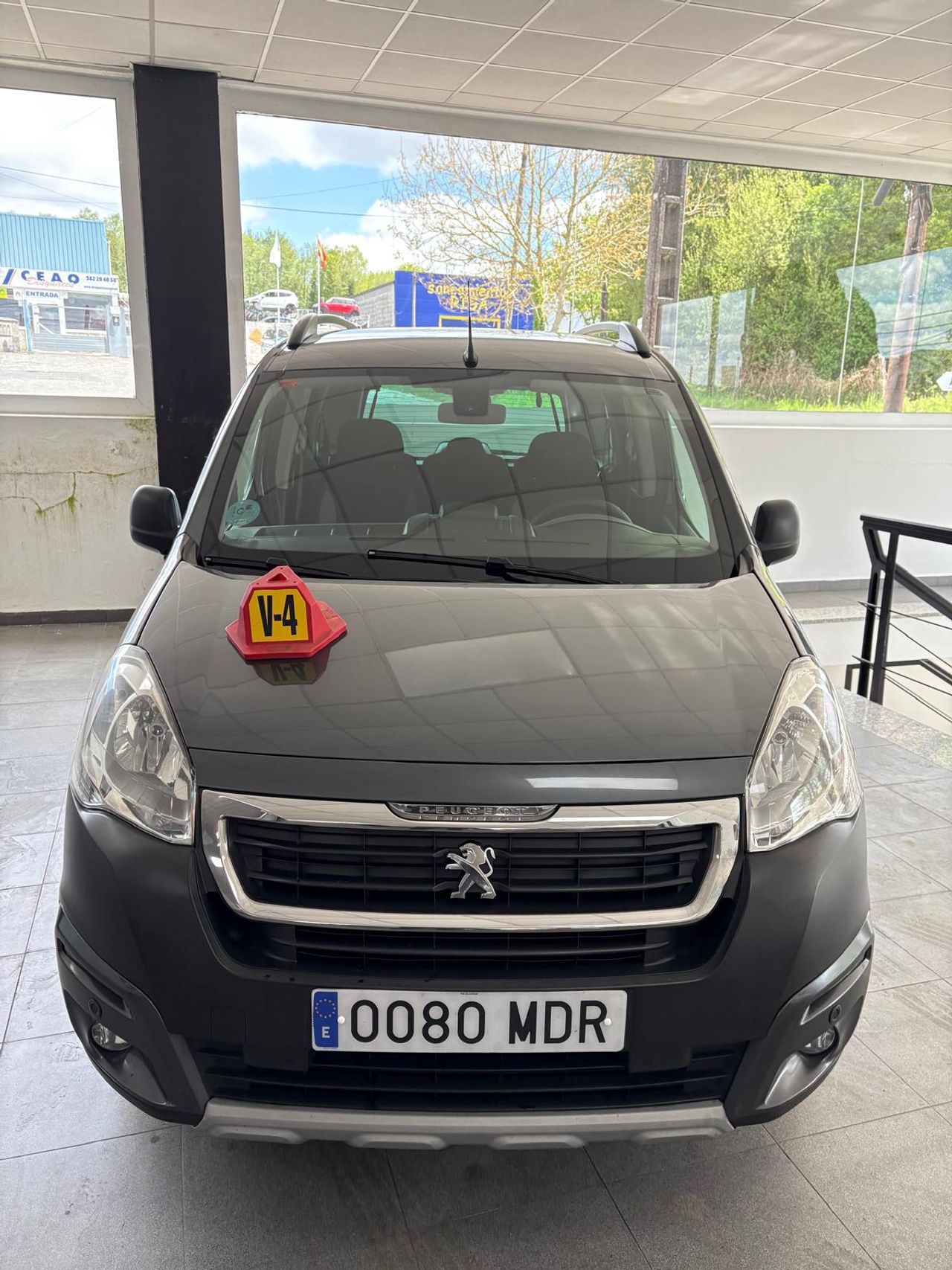 Foto peugeot partner 2017 /