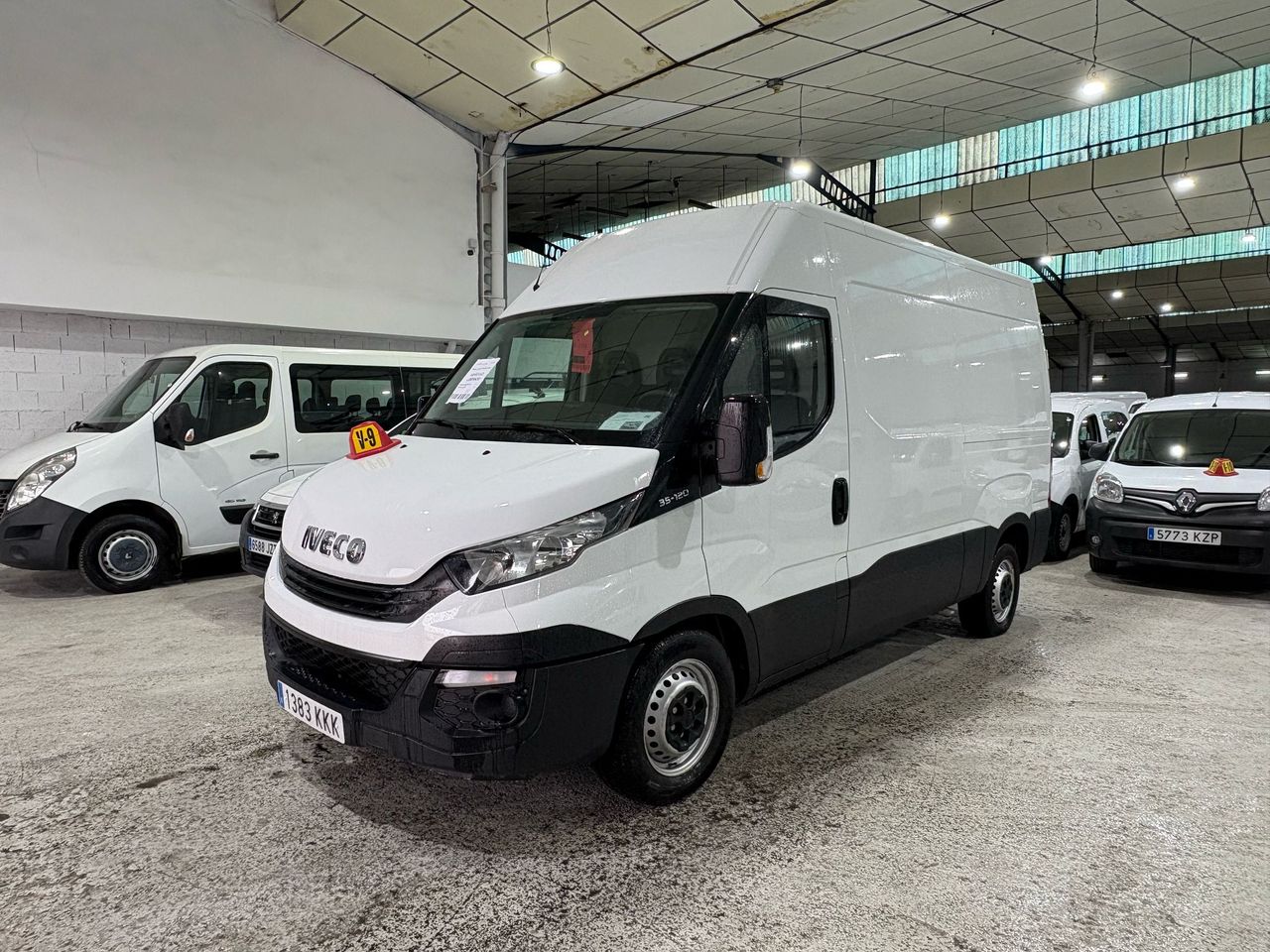 iveco daily 2022 / foto grande (3)