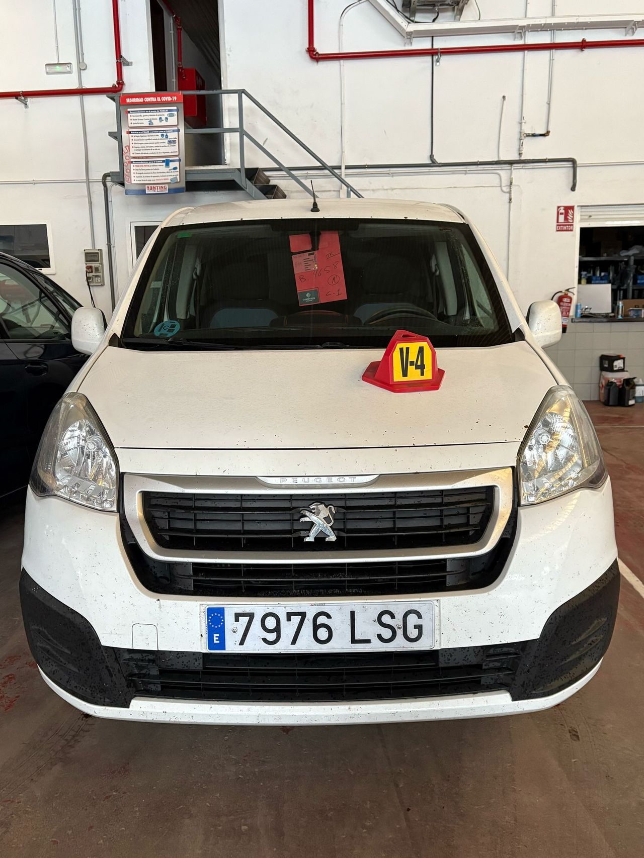 peugeot partner 2016 /