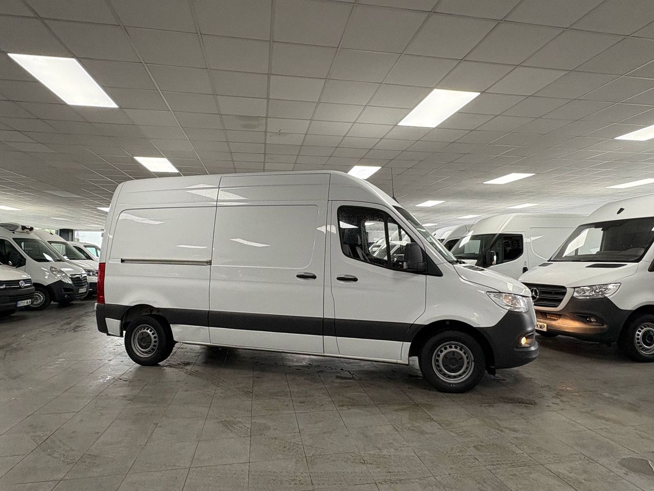 mercedes sprinter 2023 / foto grande (2)