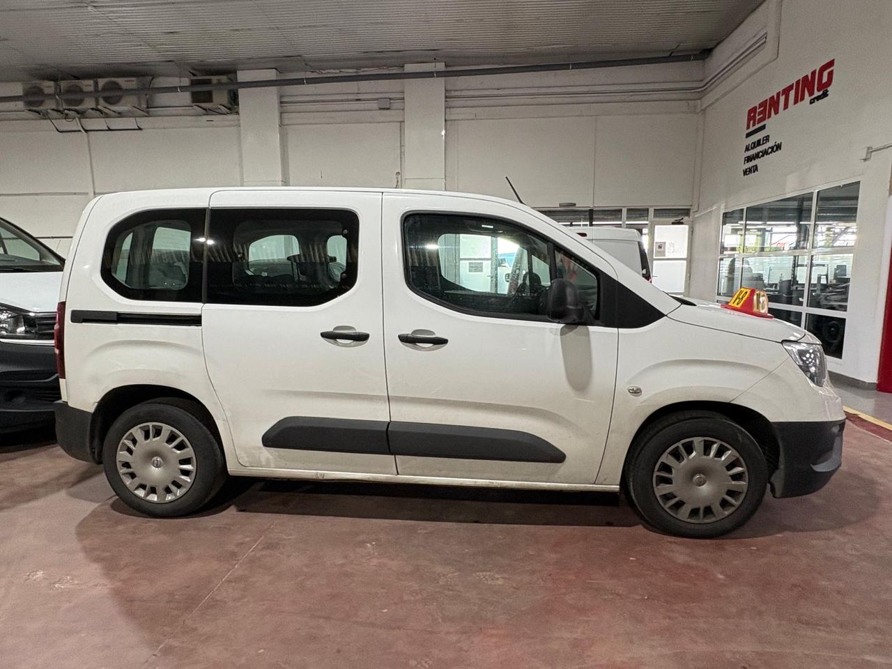 opel combo 2019 / foto grande (3)