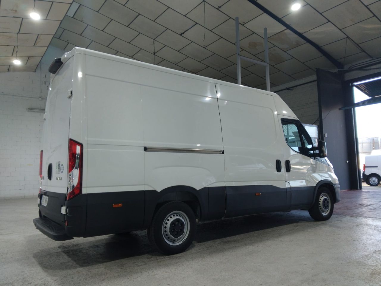 iveco daily 2022 / foto grande (3)