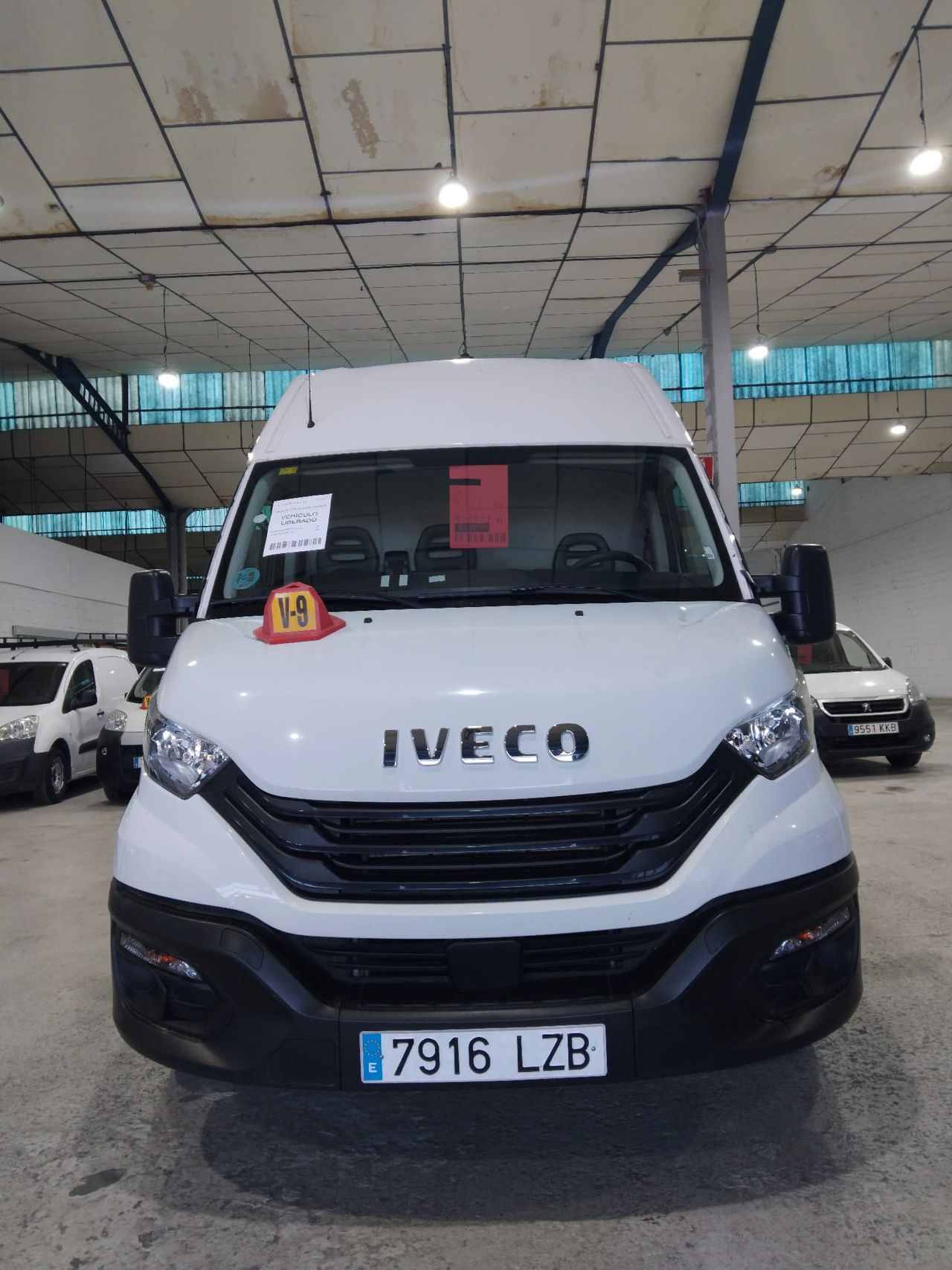 Foto iveco daily 2022 /