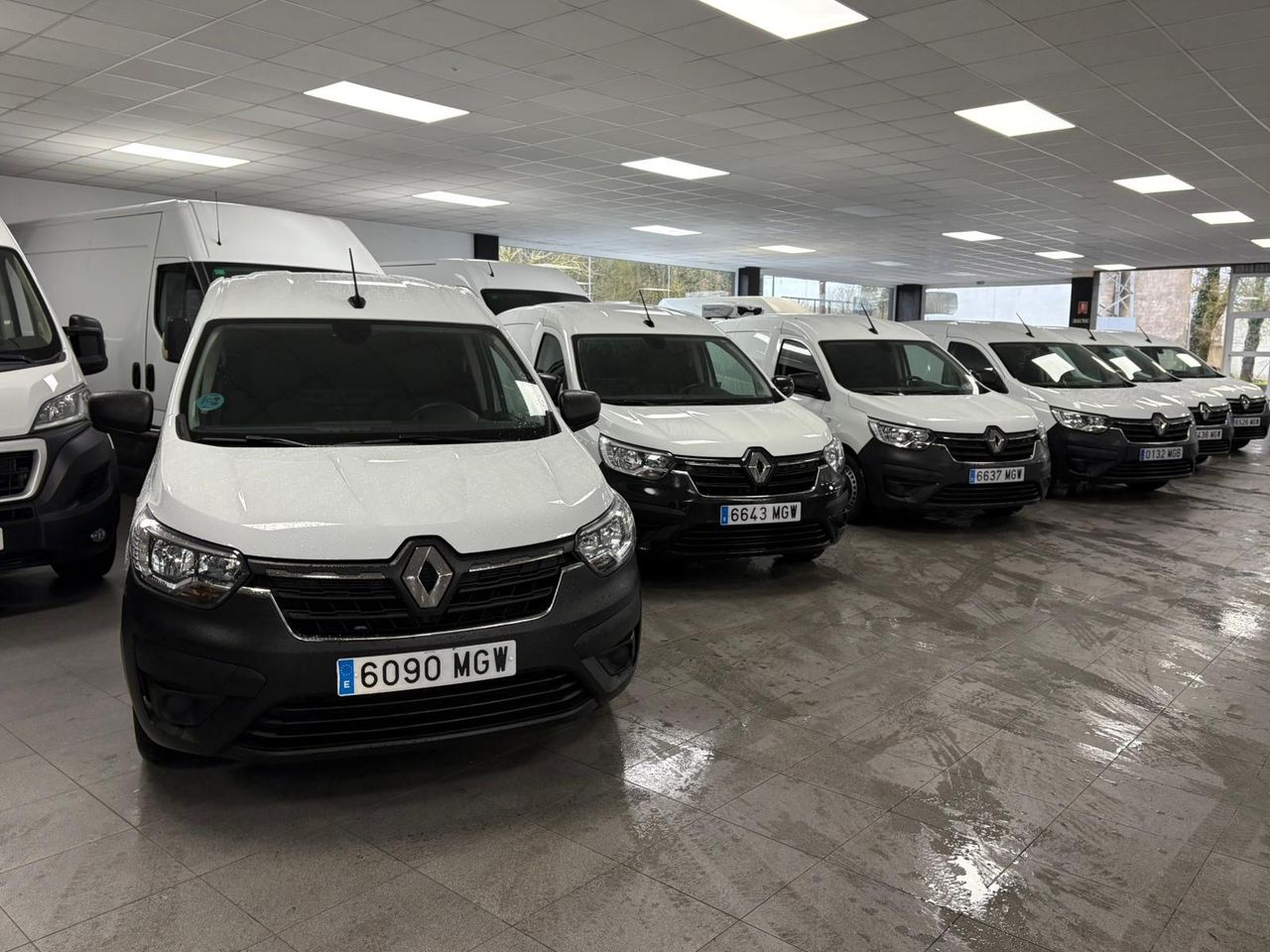 Foto renault kangoo 2022 /