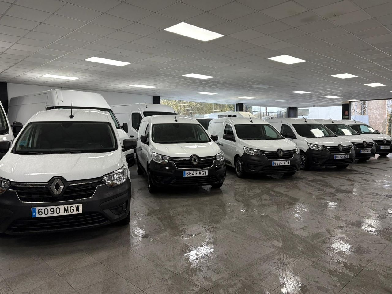 renault kangoo 2022 / foto grande (2)