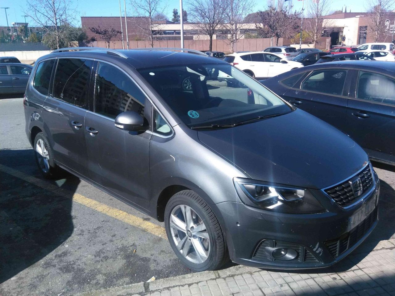seat alhambra 2022 / foto grande (2)