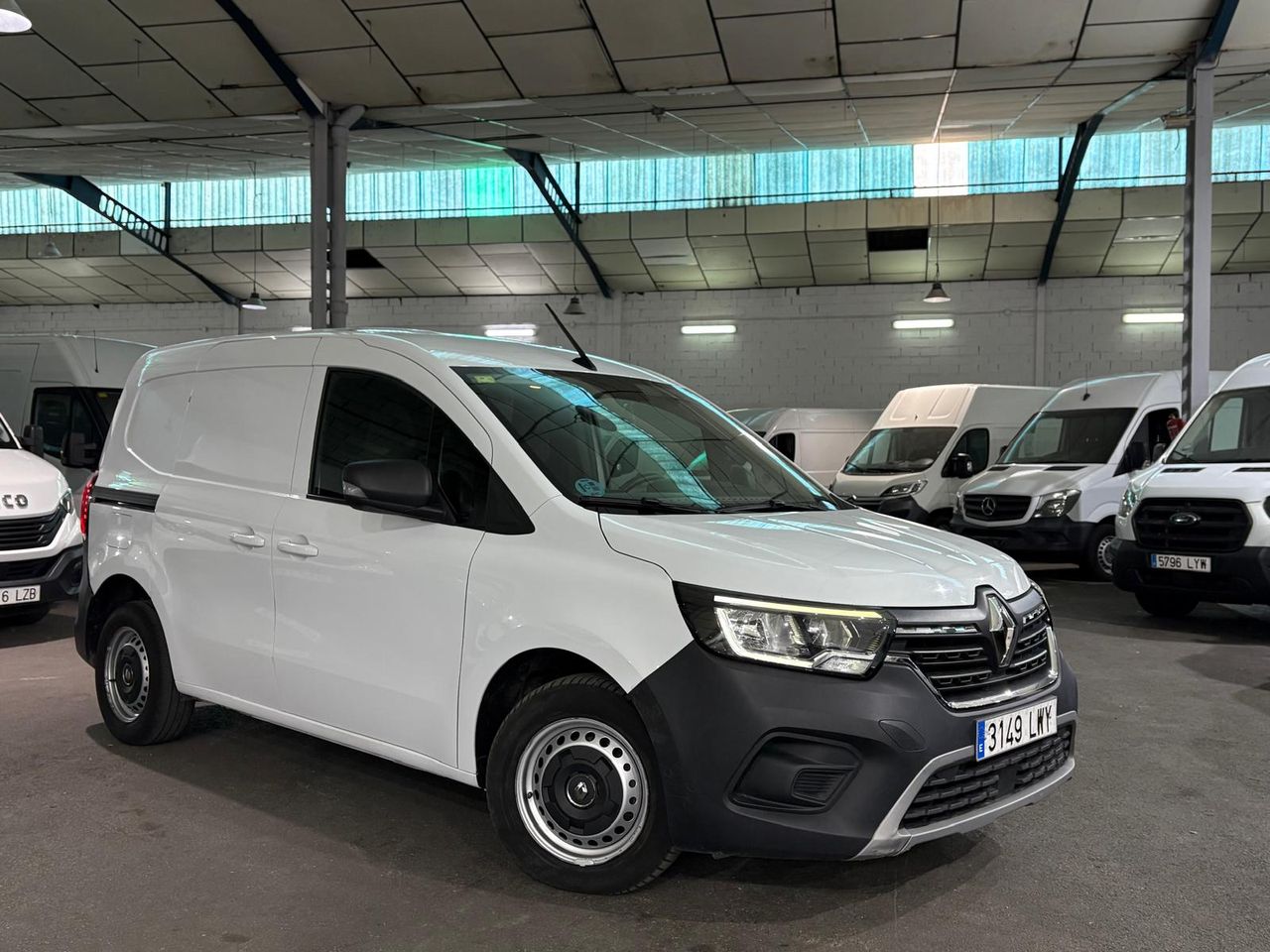 renault kangoo 2022 / foto grande (3)