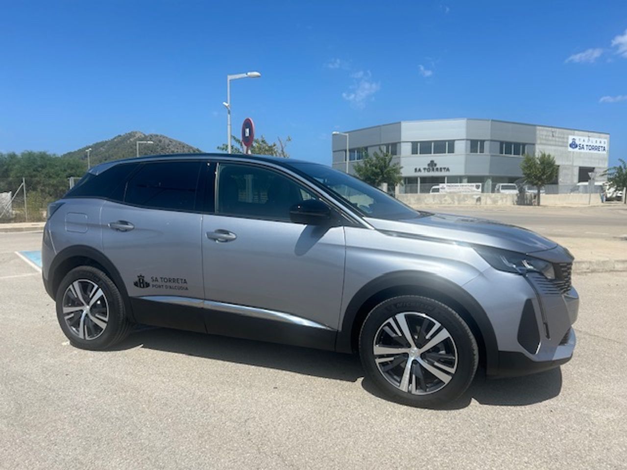 foto de peugeot 3008 hybrid 2024 de segunda mano