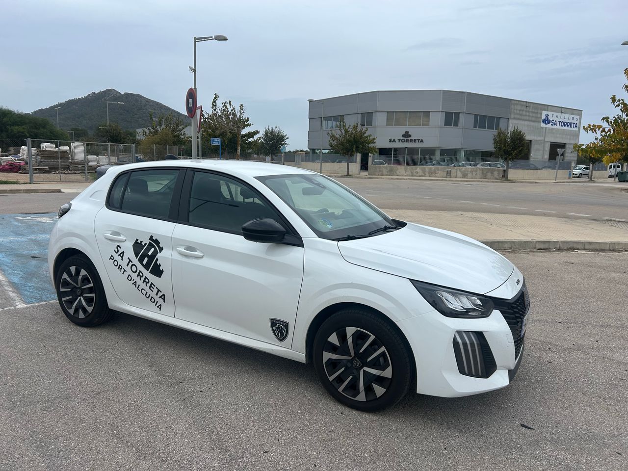 Peugeot 208 2024  de segunda mano - peugeot 208 2024 /