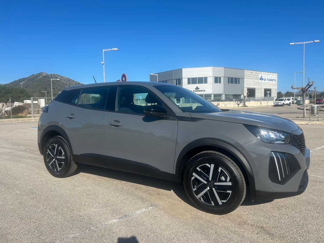 peugeot 2008 2024 /