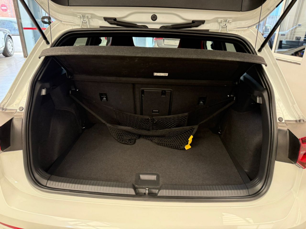 Volkswagen Golf GTI - foto 22