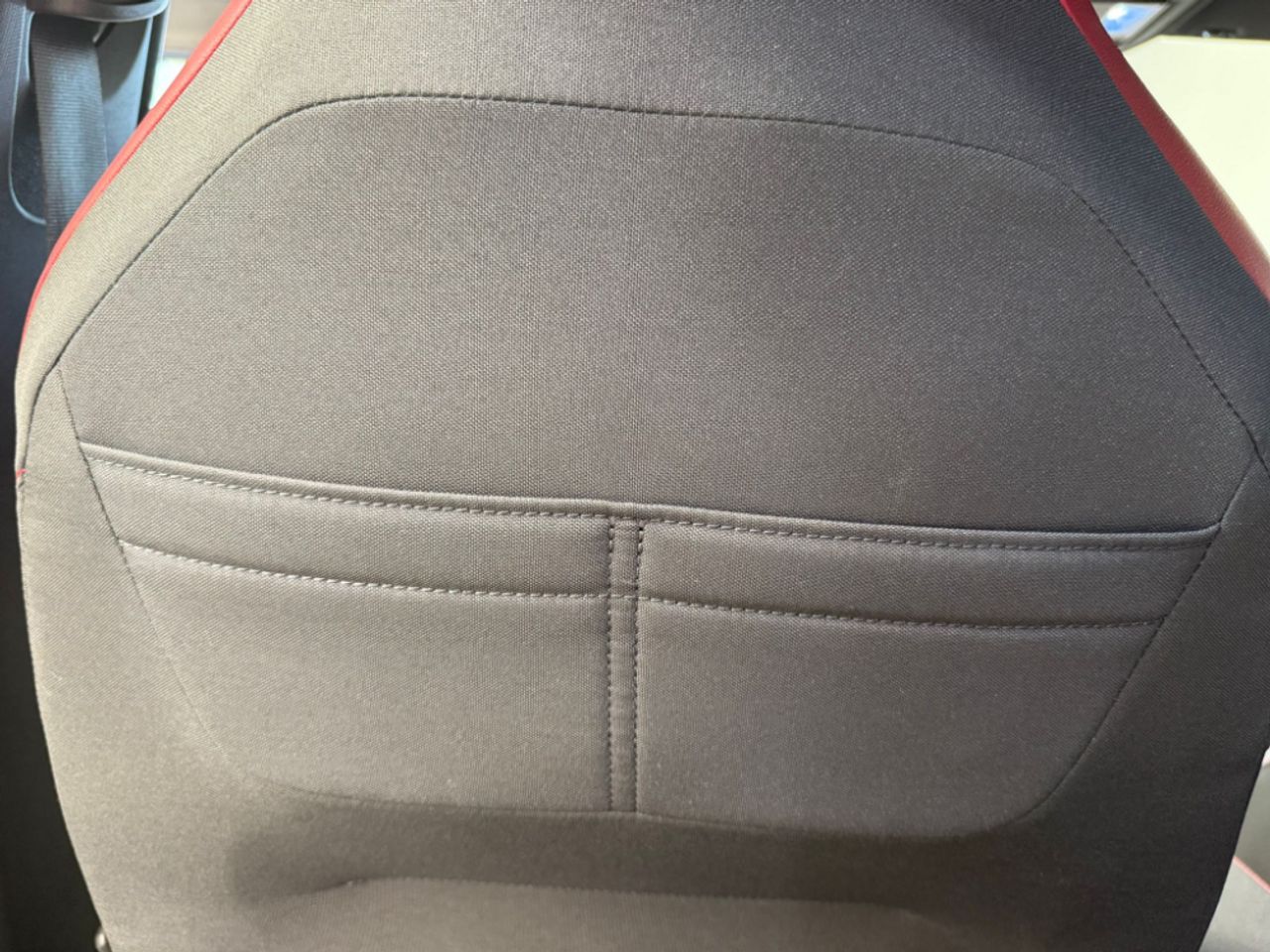 Volkswagen Golf GTI - foto 27