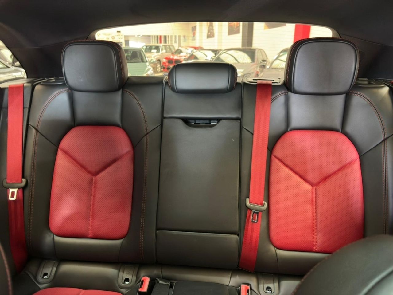 Porsche Macan S - foto 37