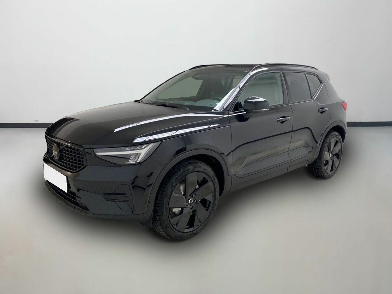 Volvo XC40 2.0 B3 G Black Edition Plus Auto