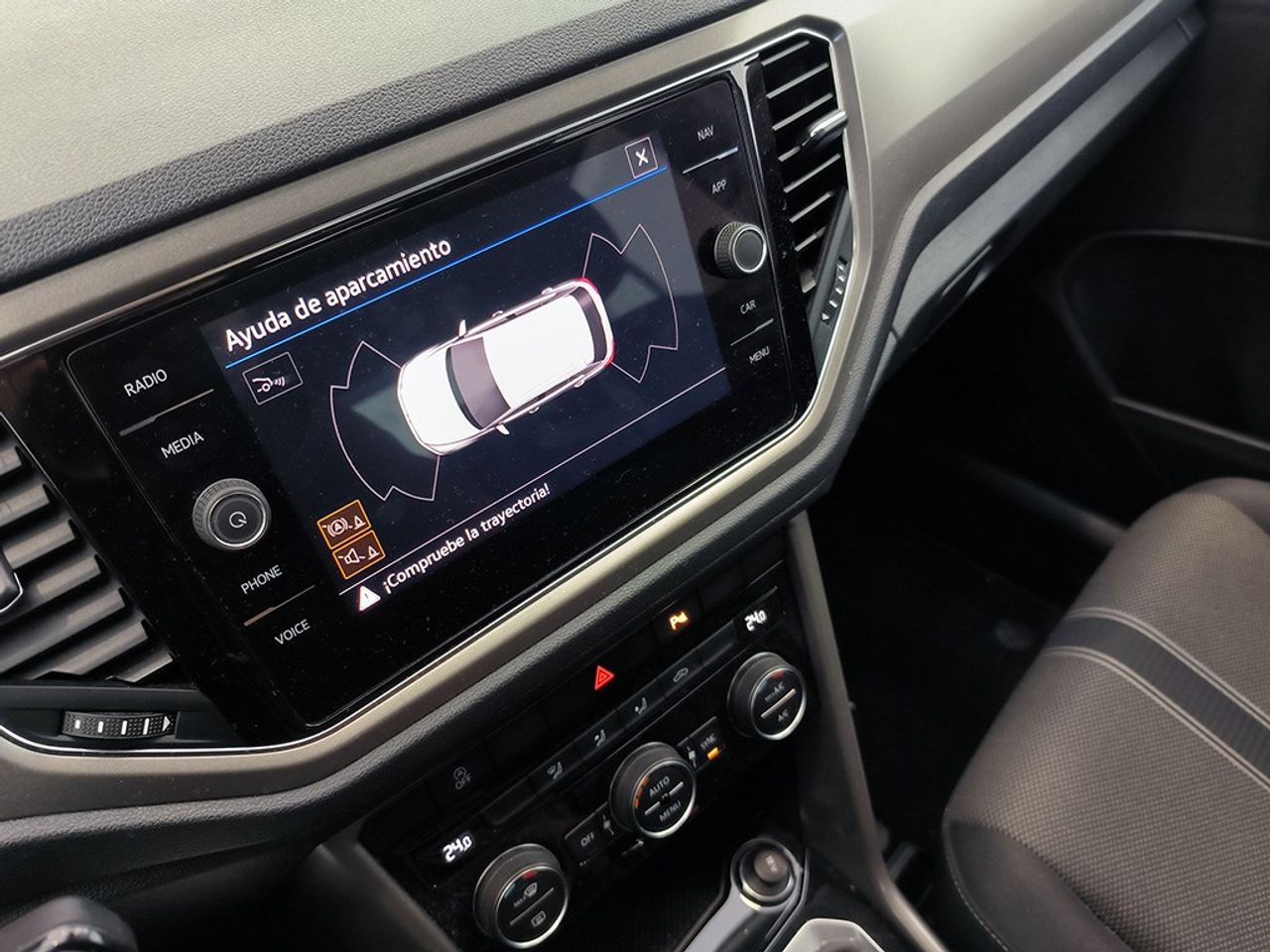 Volkswagen T-roc 1.0 Tsi 110 Cv Advance-rline - Foto 2