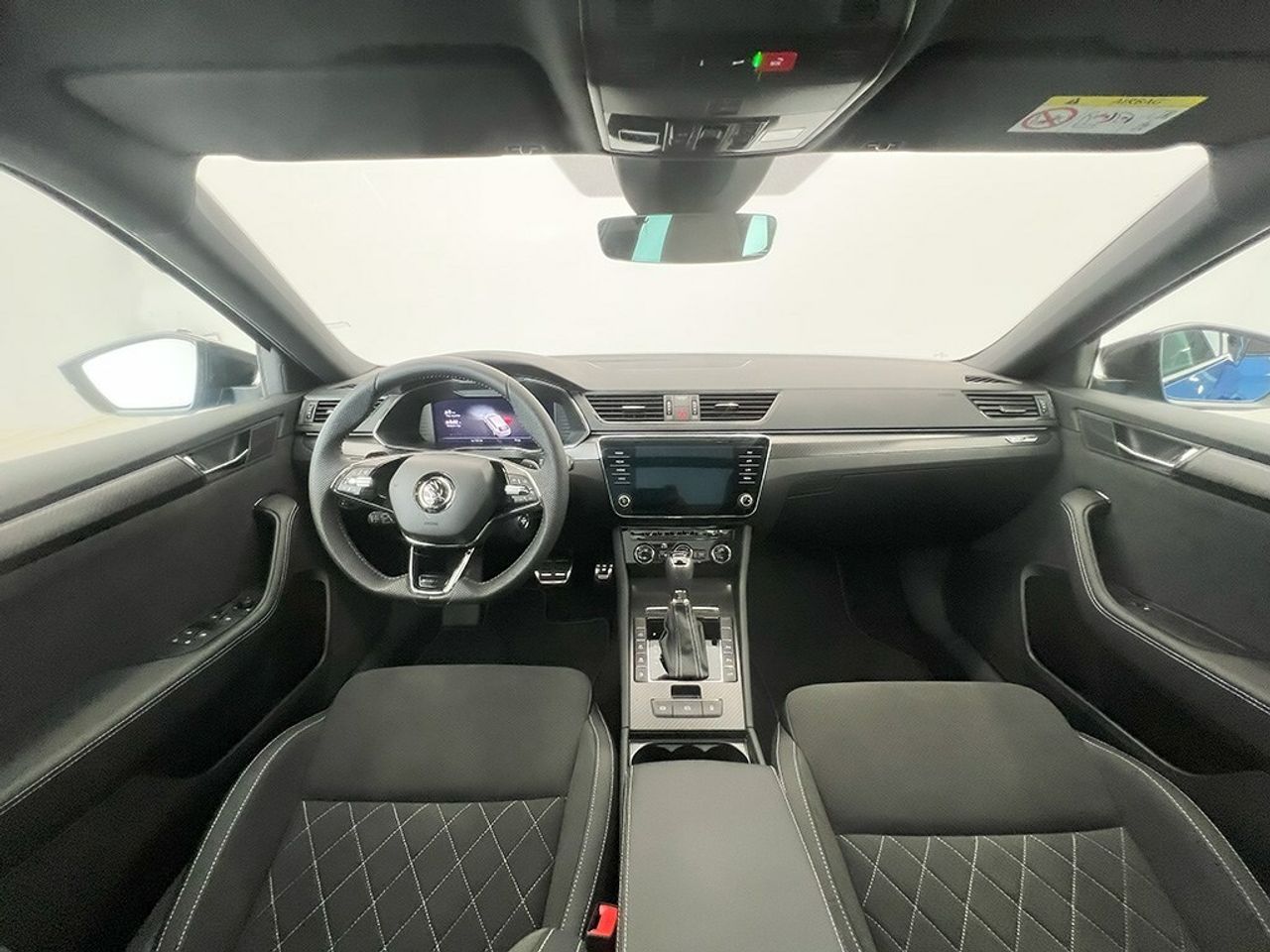 Skoda Superb Combi Iv 1.4 Tsi Dsg Hybrido Sporline - Foto 2